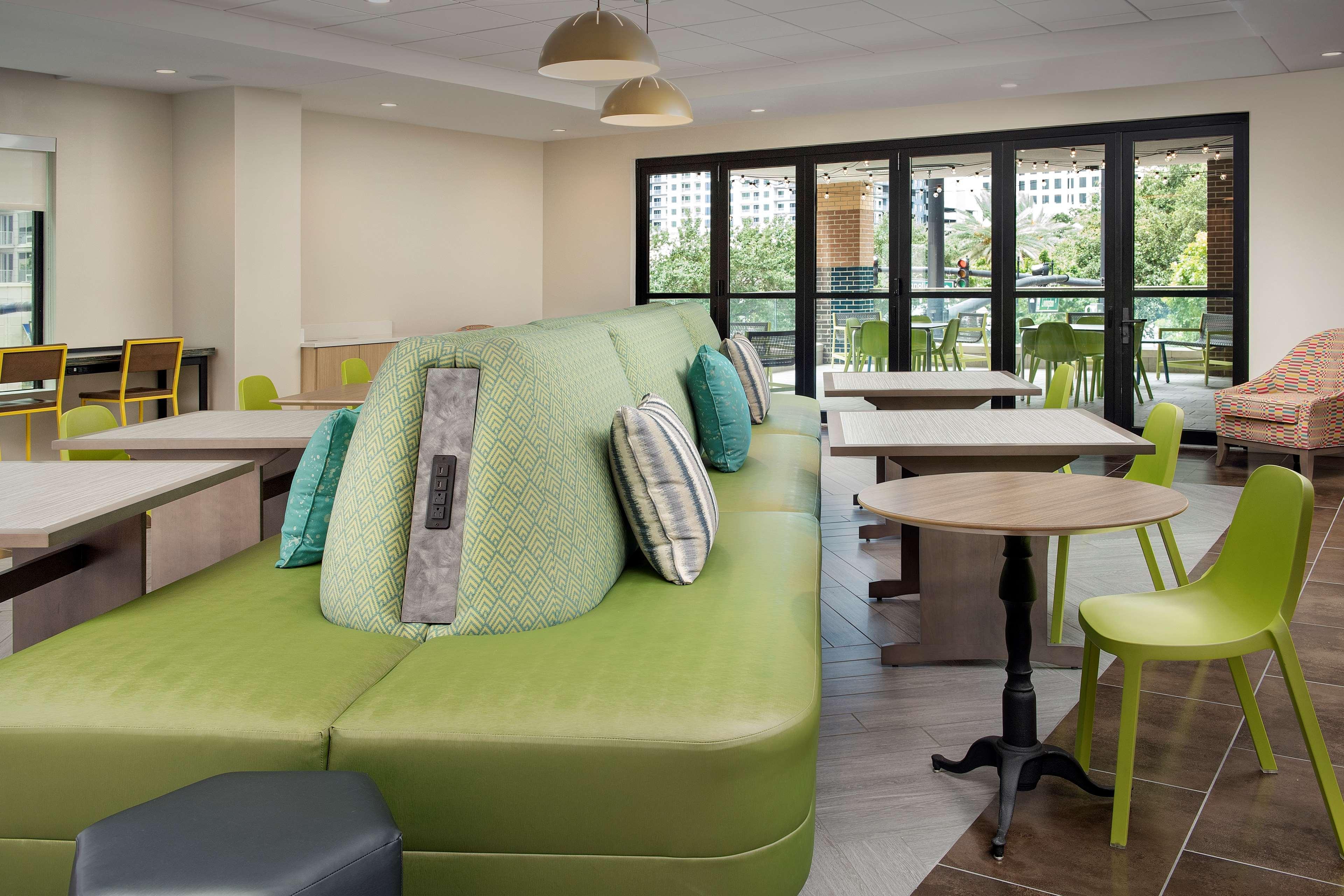Hilton Garden Inn Orlando Downtown エクステリア 写真